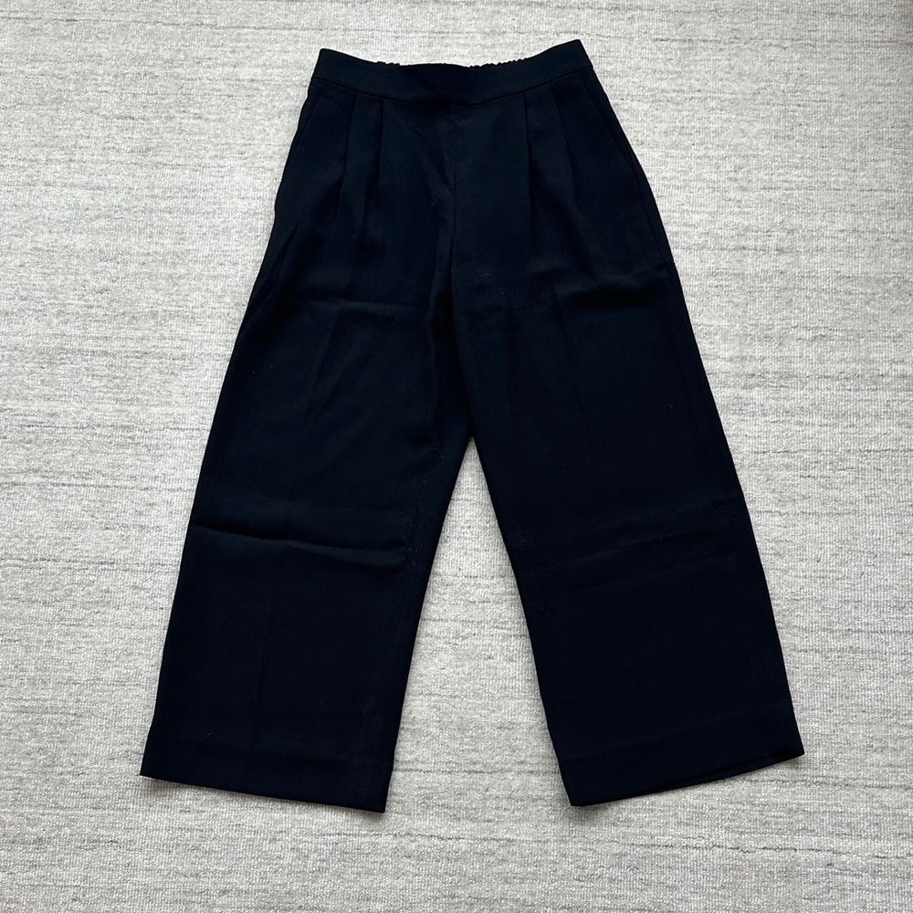 J.Crew 365 Black Elastic Waist Crop Pants